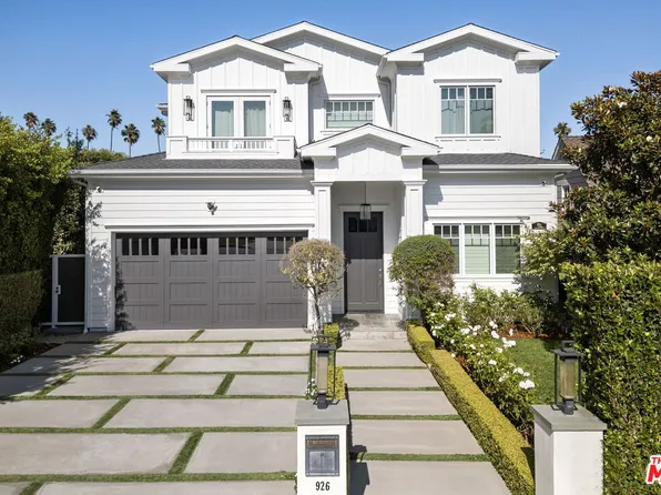 926 S Gretna Green Way, Los Angeles, CA 90049