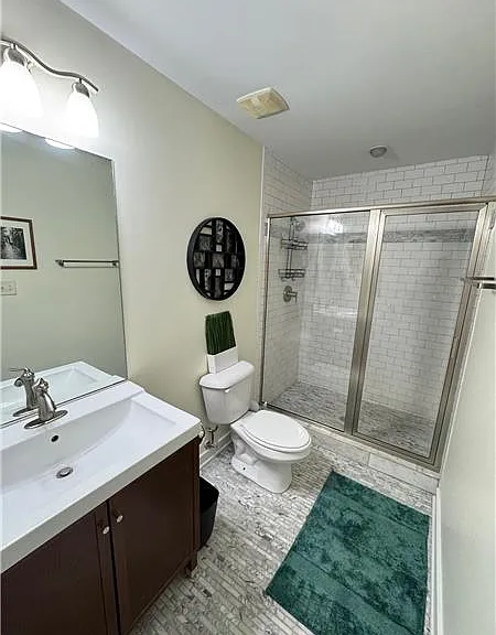 528 Selma St #B — Photo 26