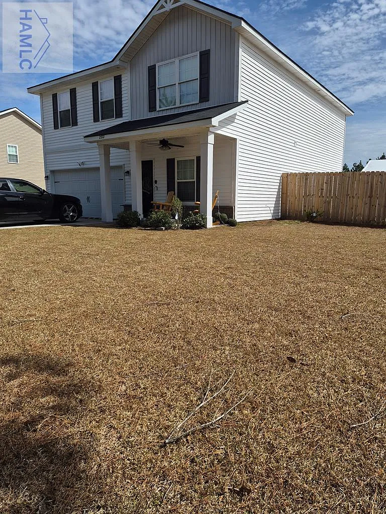 Building Photo - 2722 Arnold Dr SE
