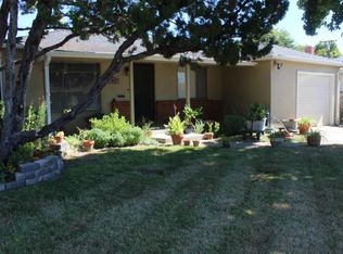 1431 W Locust St, Lodi, CA 95242