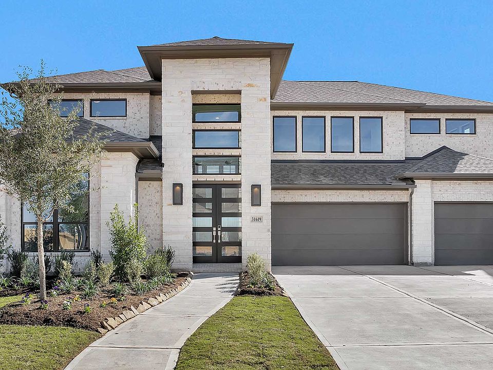 1st image of 31619 Bluebell Ave