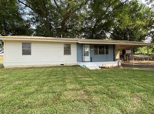 201 SE I St, Antlers, OK 74523