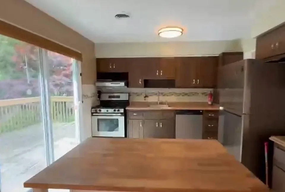 82 Lincoln St