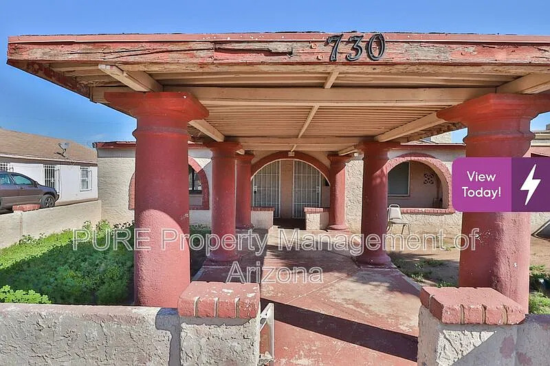 2 bed, 1.0 bath, 780 sqft, $1,045 — Photo 1