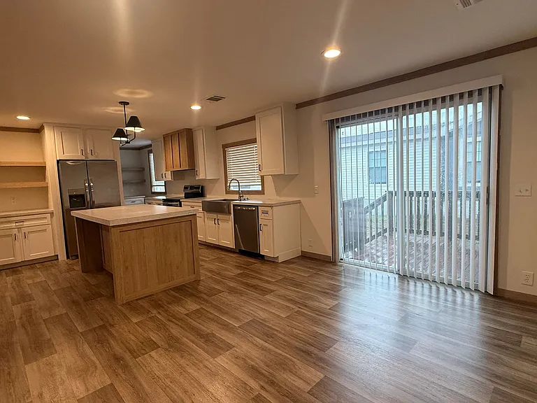 Woodlake Estates (TX) — Photo 21