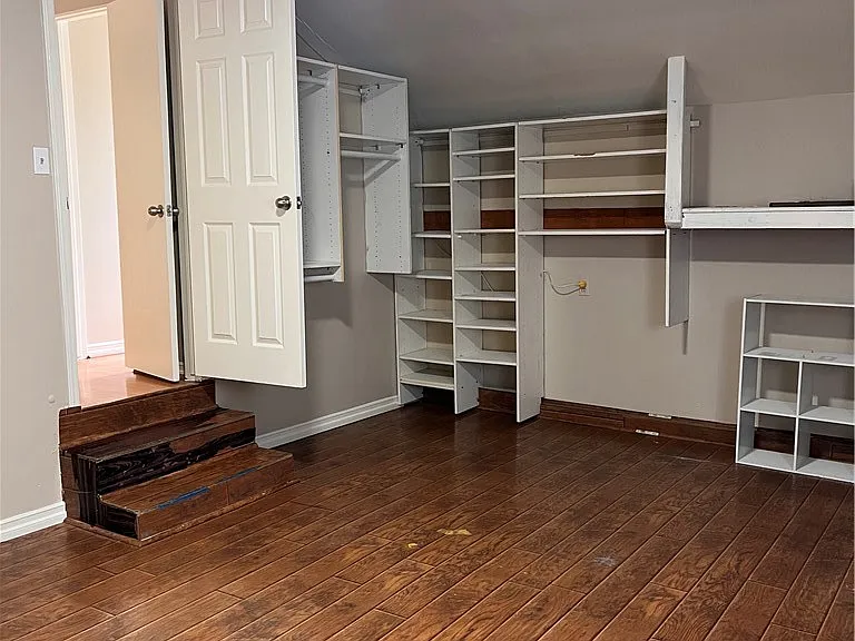 6607 Aura Ave — Photo 18