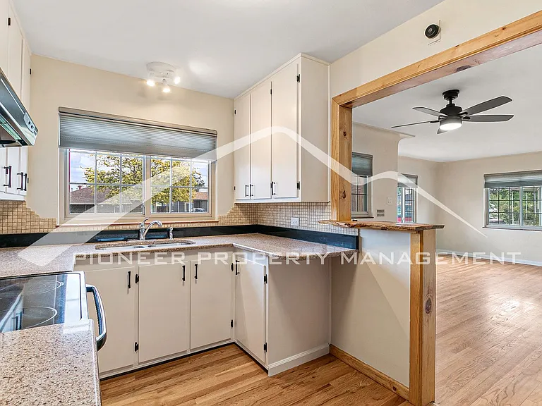 5073 Decatur St — Photo 7