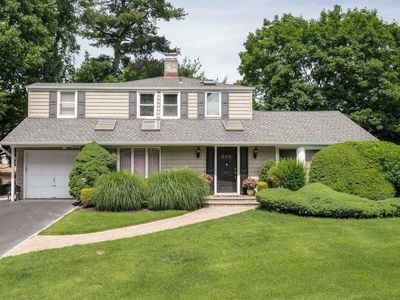 204 Hillturn Lane, Roslyn Heights, NY, 11577