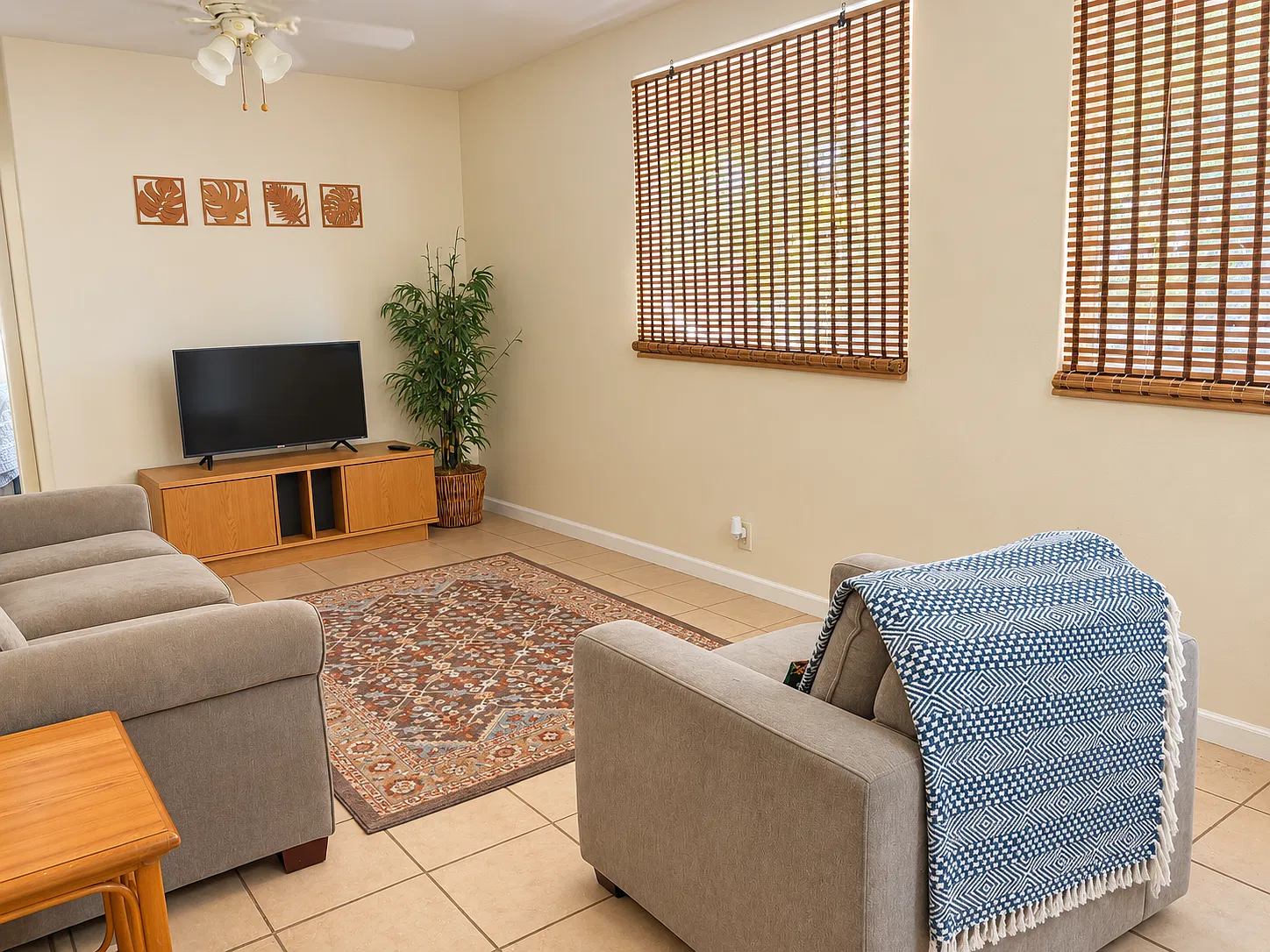 2 bed, 900 sqft, $2,500 — Photo 1