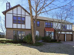 4387 Meadowlark Ct, Gurnee, IL 60031