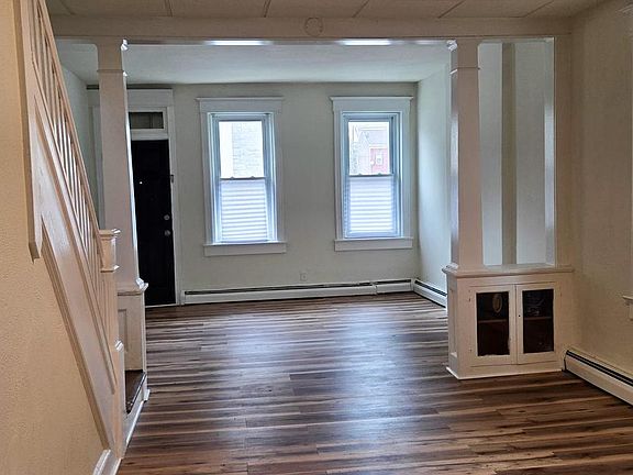2nd image of 143 Grand St