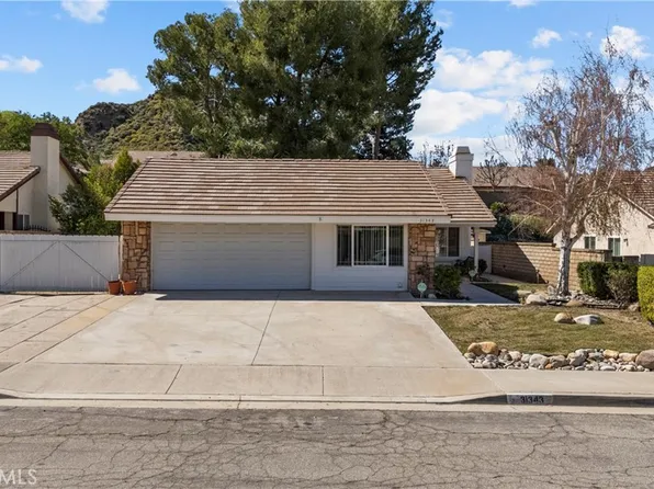 31343 Tobiah Pl, Castaic, CA 91384