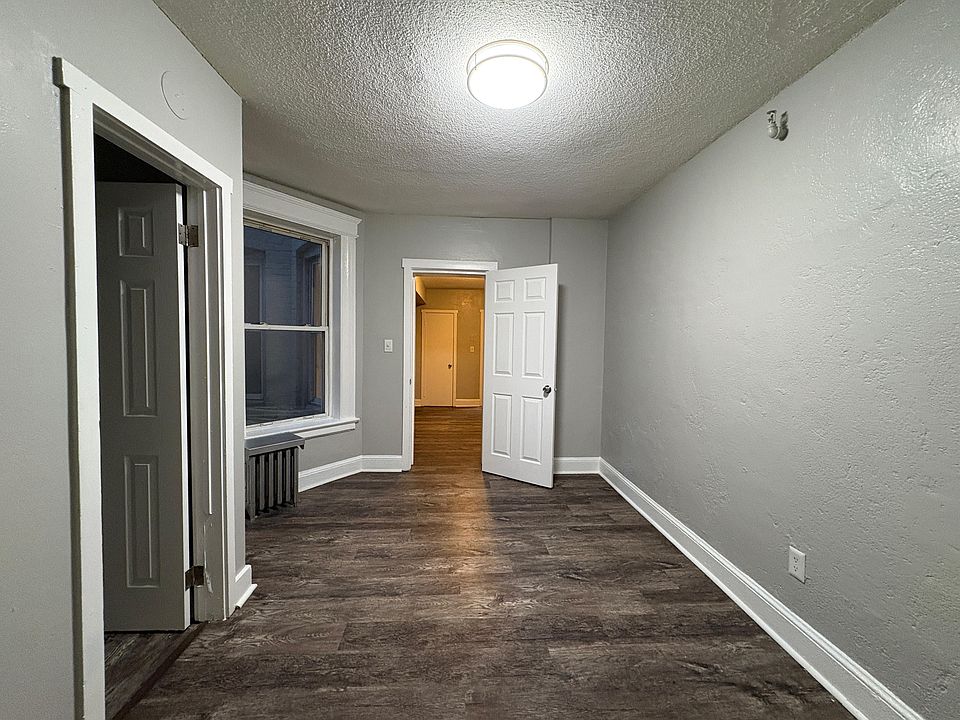 1st image of 354 W Main St #210