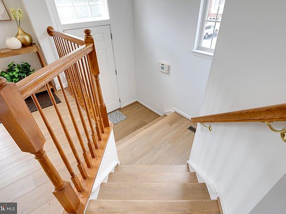 3rd image of 18257 Camdenhurst Dr