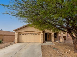 533 S Douglas Wash Rd, Vail, AZ 85641