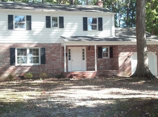 125 Huxley Pl, Newport News, VA 23606