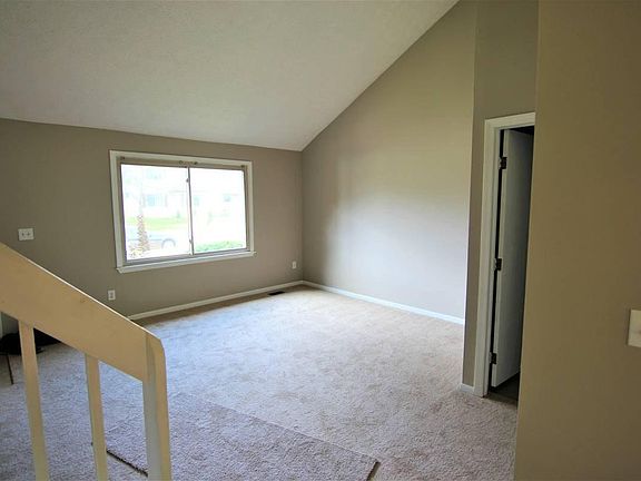 High Ceiling Great Room