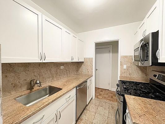 1st image of 360 E 65th St APT 7D