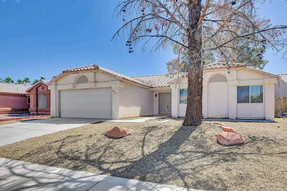 Building Photo - 4814 Spring Falls Way
