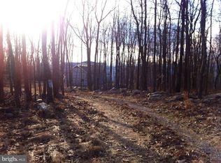 680 Eagles Nest Ln, Harpers Ferry, WV 25425