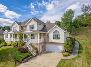 128 Rifgon Dr, Canonsburg, PA 15317