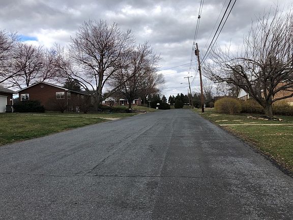 4th image of 409 Ohio Ave