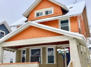 929 Alexander St SE, Grand Rapids, MI 49507