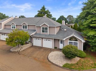 96 Jones Hill Rd UNIT C4, West Haven, CT 06516