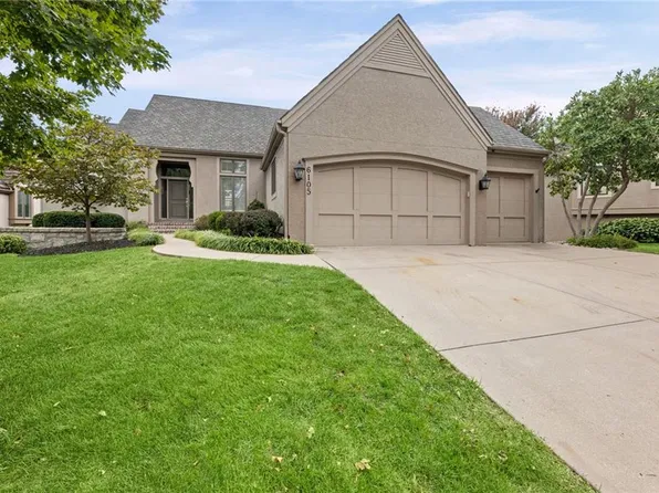 6105 W 147th St, Overland Park, KS 66223