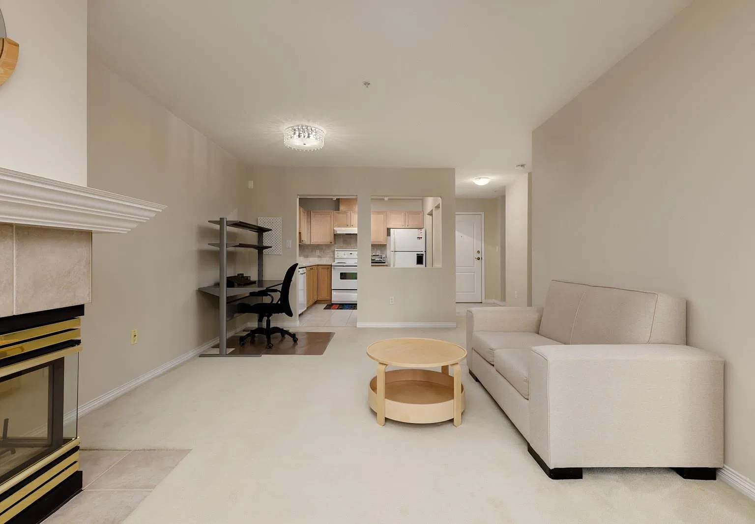 1 bed, 692 sqft, $2,500 — Photo 4