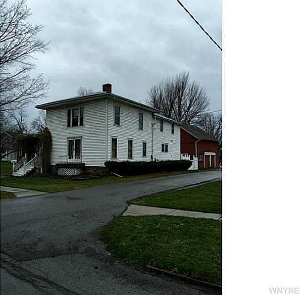 2nd image of 512 Catherine St