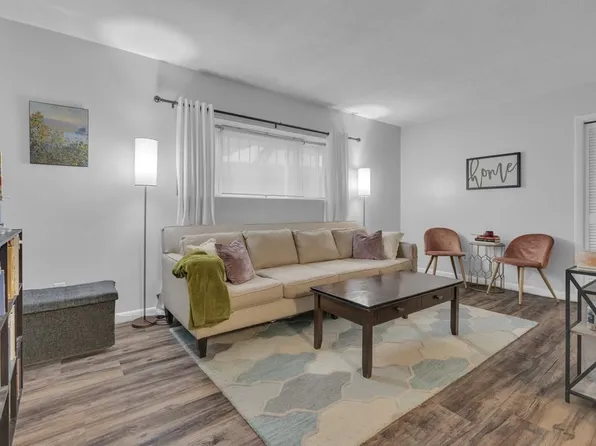 10 Scottfield Rd APT 2, Allston, MA 02134