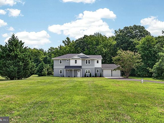 3rd image of 8039 Chancellor Rd