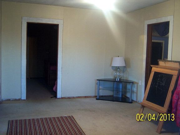 2nd image of 711 E Fordham St