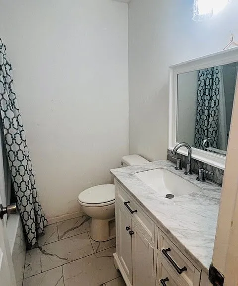 908 Habersham Rd — Photo 35