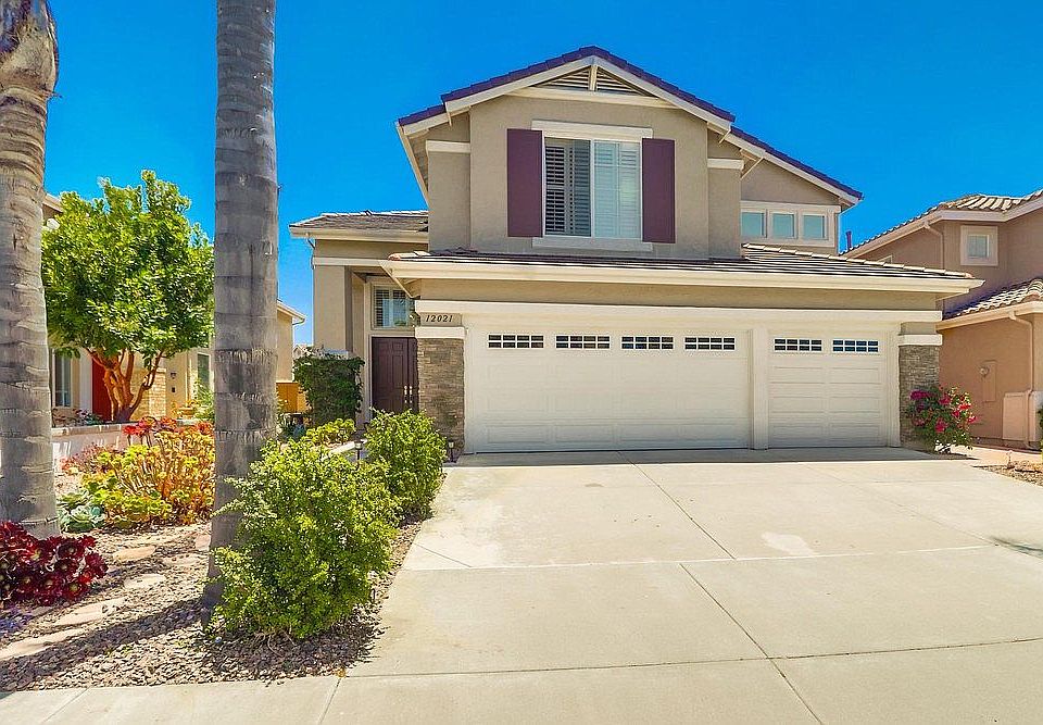 1st image of 12021 Wooded Vista Ln