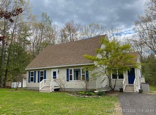 295 Bauneg Beg Rd, Sanford, ME 04073