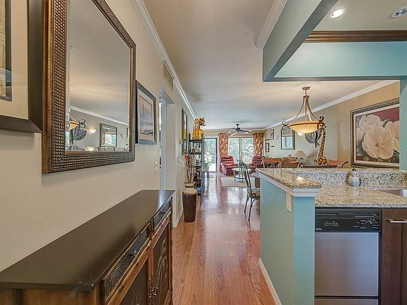 2nd image of 1285 Mission Cir #49-B