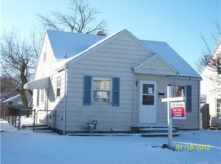 810 E Irvington Dr, South Bend, IN