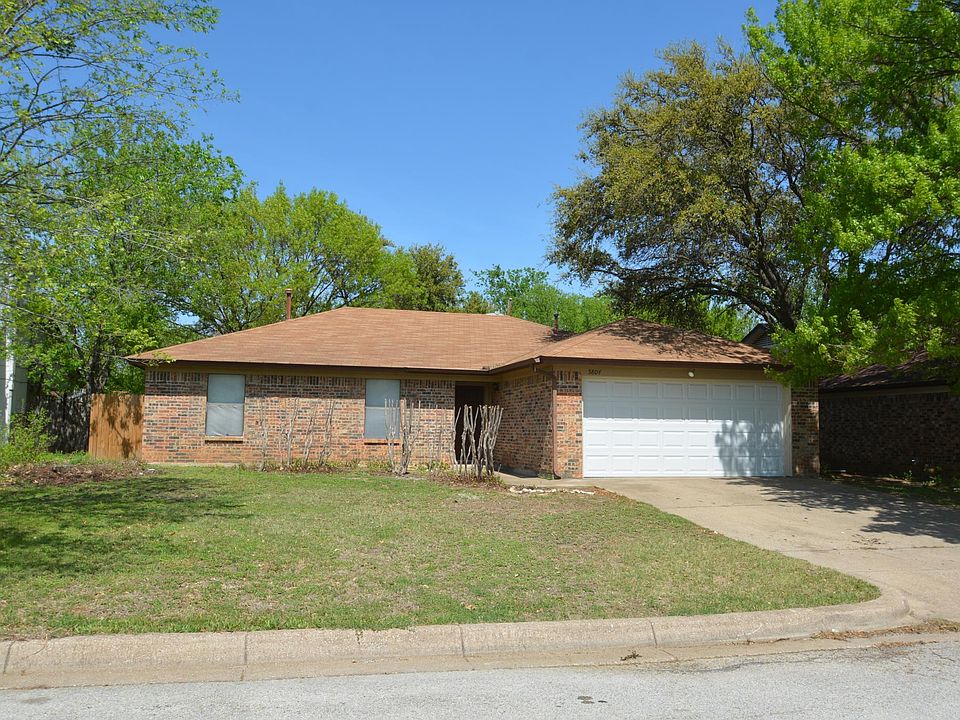 1st image of 5804 Sea Breeze Ln