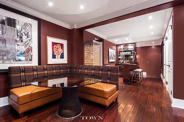 Sold by Town Residential | media 25