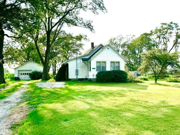 133 S Woodworth Rd, Milford, IL 60953