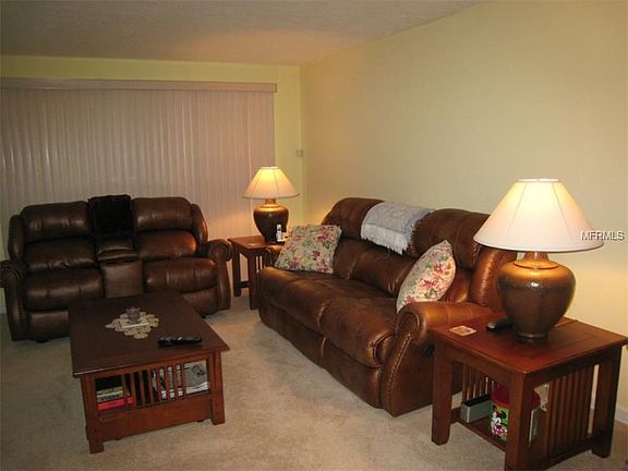 2nd image of 2873 Naples Dr