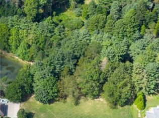 Pleasant Valley Rd NE, New Philadelphia, OH 44663