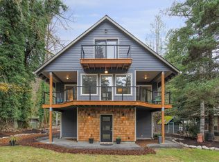 26992 E Elk Park Rd, Welches, OR 97067