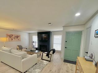 4024 Morman Ln, Addison, TX 75001