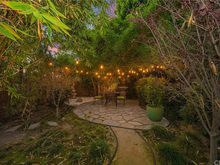 1337 Vuelta Grande Ave — Photo 52