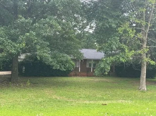 309 Banks Rd, Fayetteville, GA 30214