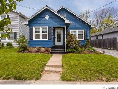 36 Holloway Rd, Rochester, NY, 14610