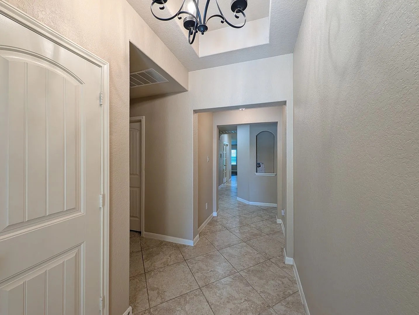 3/2 House with an Office in North Ranch Estates / Fridge, Washer, Dryer Included / Amazing Back Y... — Photo 4